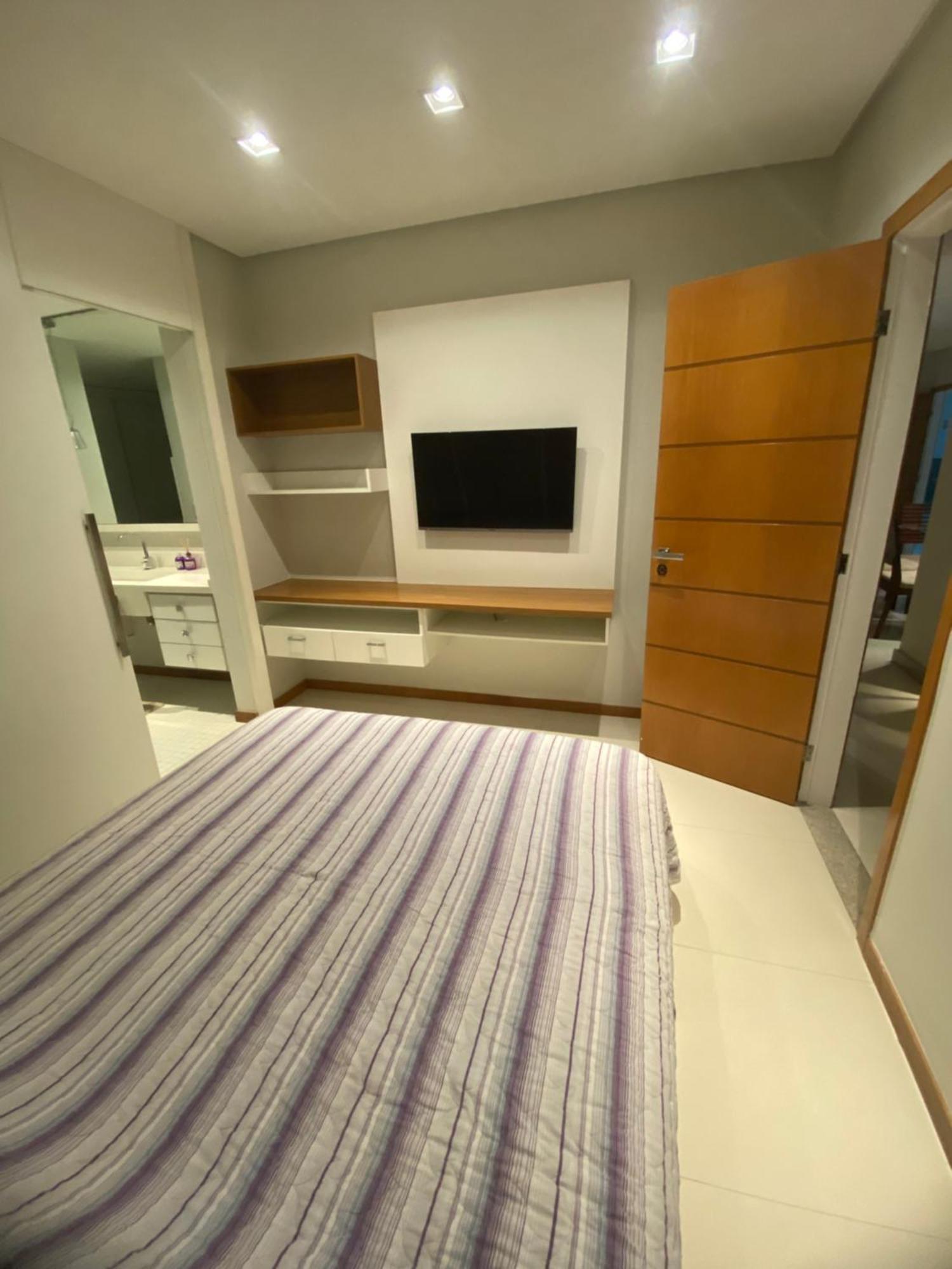 Apt 3Q Luxo Com Ar E Jacuzzi Na Beira Mar 구아라파리 외부 사진