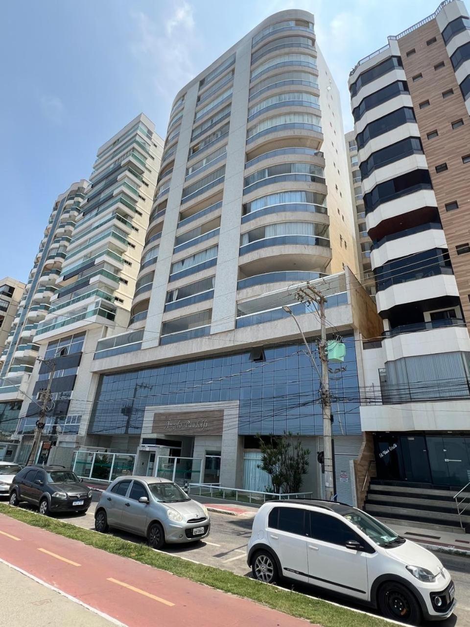 Apt 3Q Luxo Com Ar E Jacuzzi Na Beira Mar 구아라파리 외부 사진